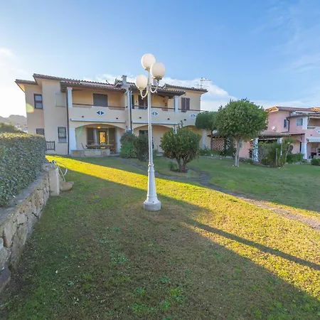Brorent Alba Apartment *